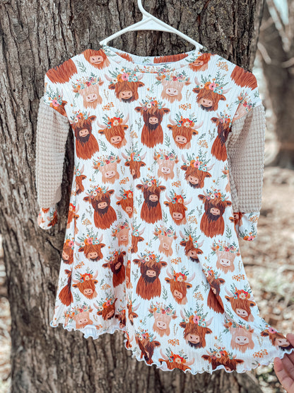 RTS (3T) Highland Cow Elowen Dress