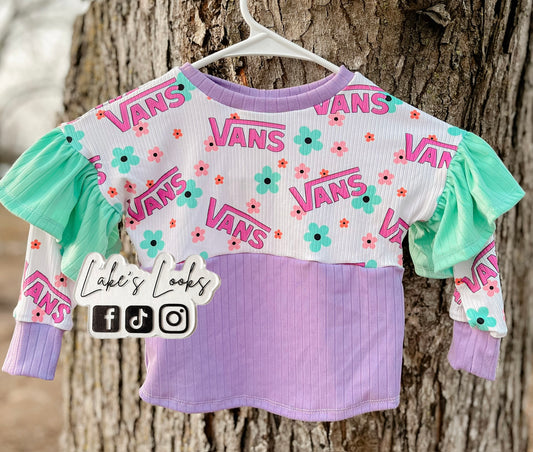 RTS (12/18) Purple Floral Shoe Ruffle Slate